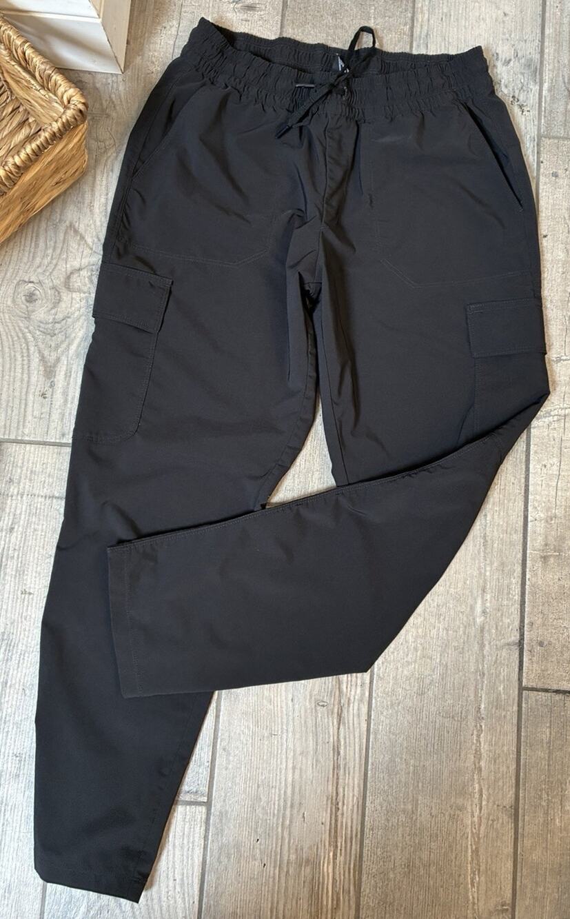 The North Face Women's Never Stop Wearing Cargo Pants Black Size M Medium